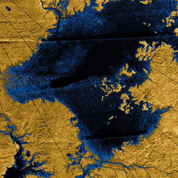 NASA, Cassini, Титан, Солнечная система, Космический аппарат Кассини представил новую информацию о водоемах на Титане